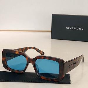 GIVENCHY Sunglasses 2